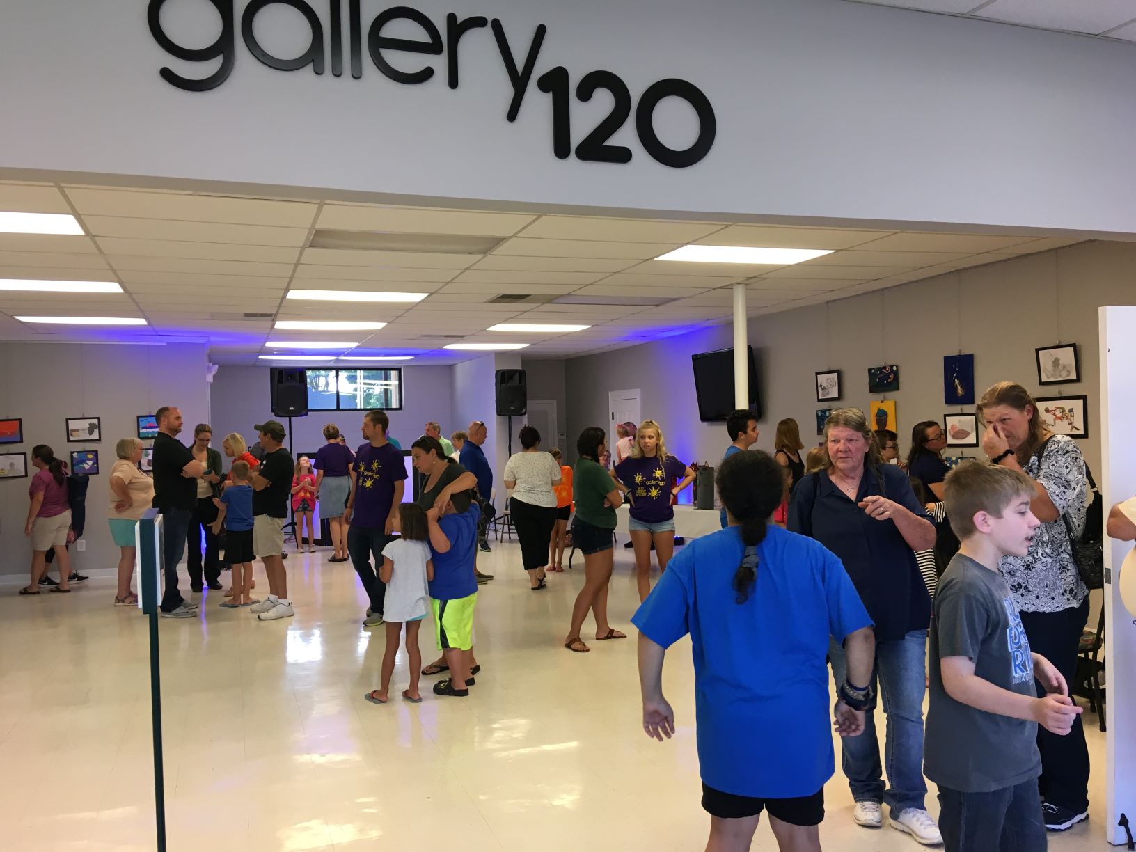 Gallery 120 in the Town of Clover
