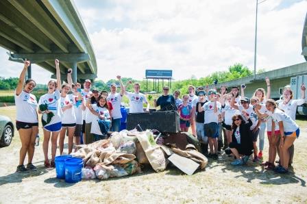 Volunteers collected litter around Memorial Waterfront park